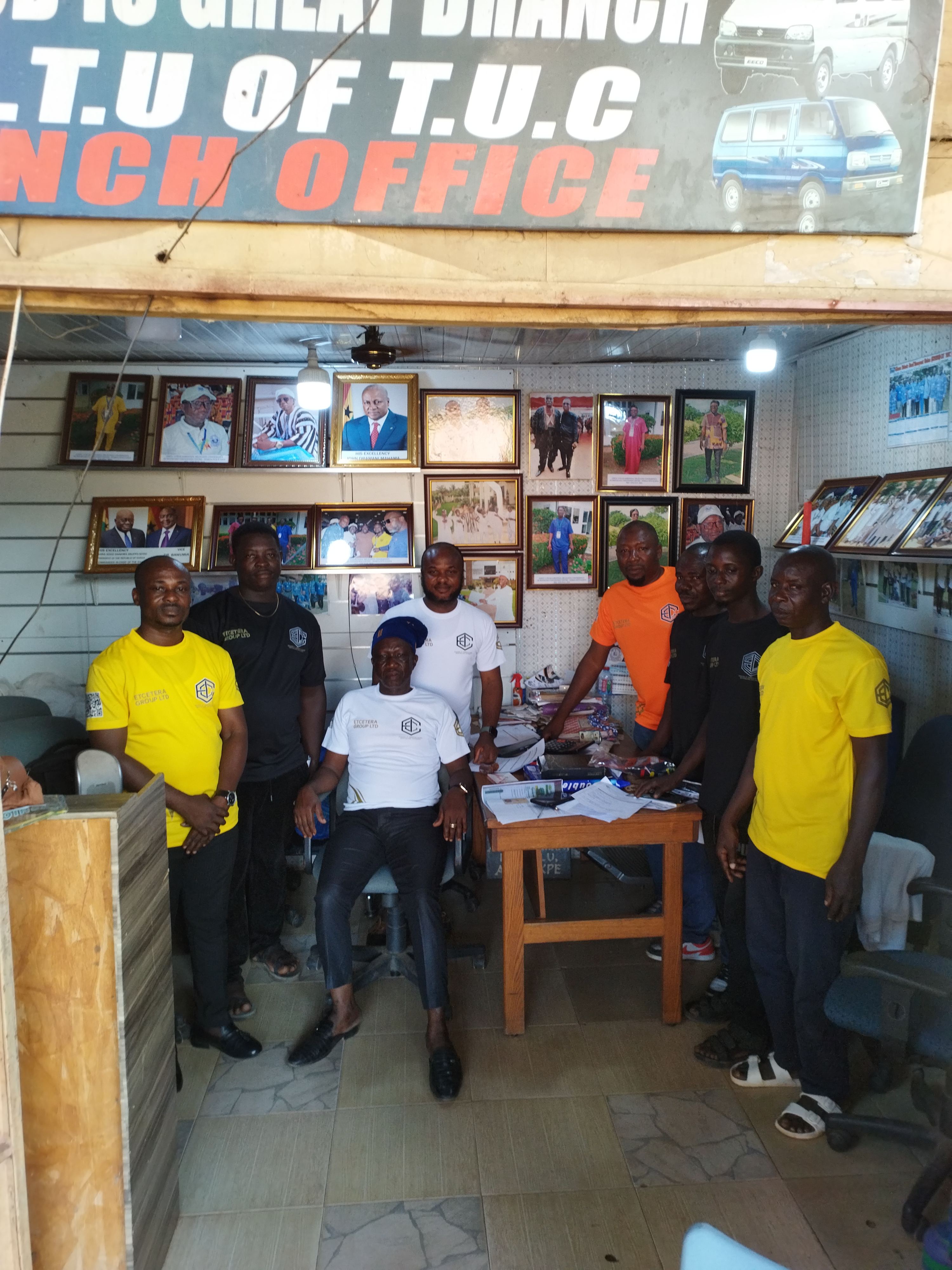 Etcetera Group drivers and team members gathered together